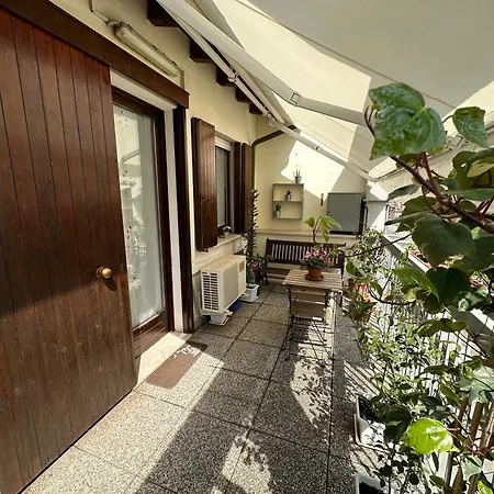 La Mansardina Apartment