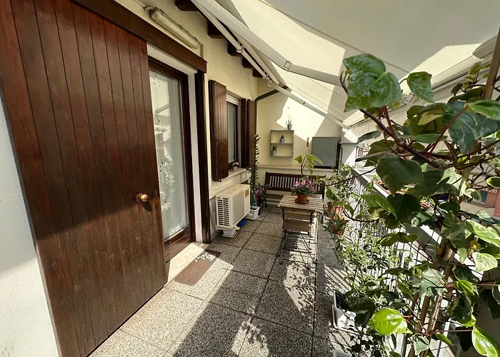 La Mansardina Apartment